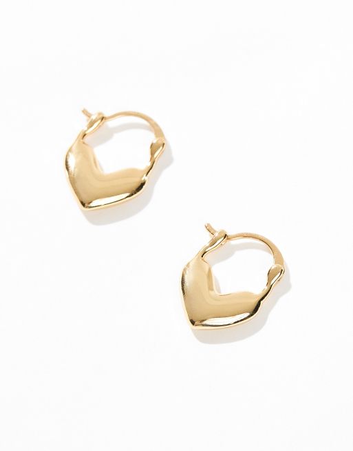 ASOS DESIGN – Creolen mit Herz-Design und 14-Karat-Vergoldung