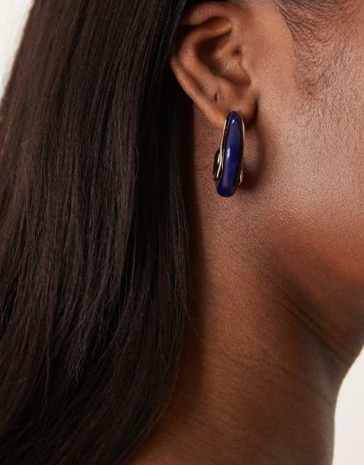 ASOS DESIGN - Créoles effet enroulé avec détail en résine bleue - Doré, 2 de 3