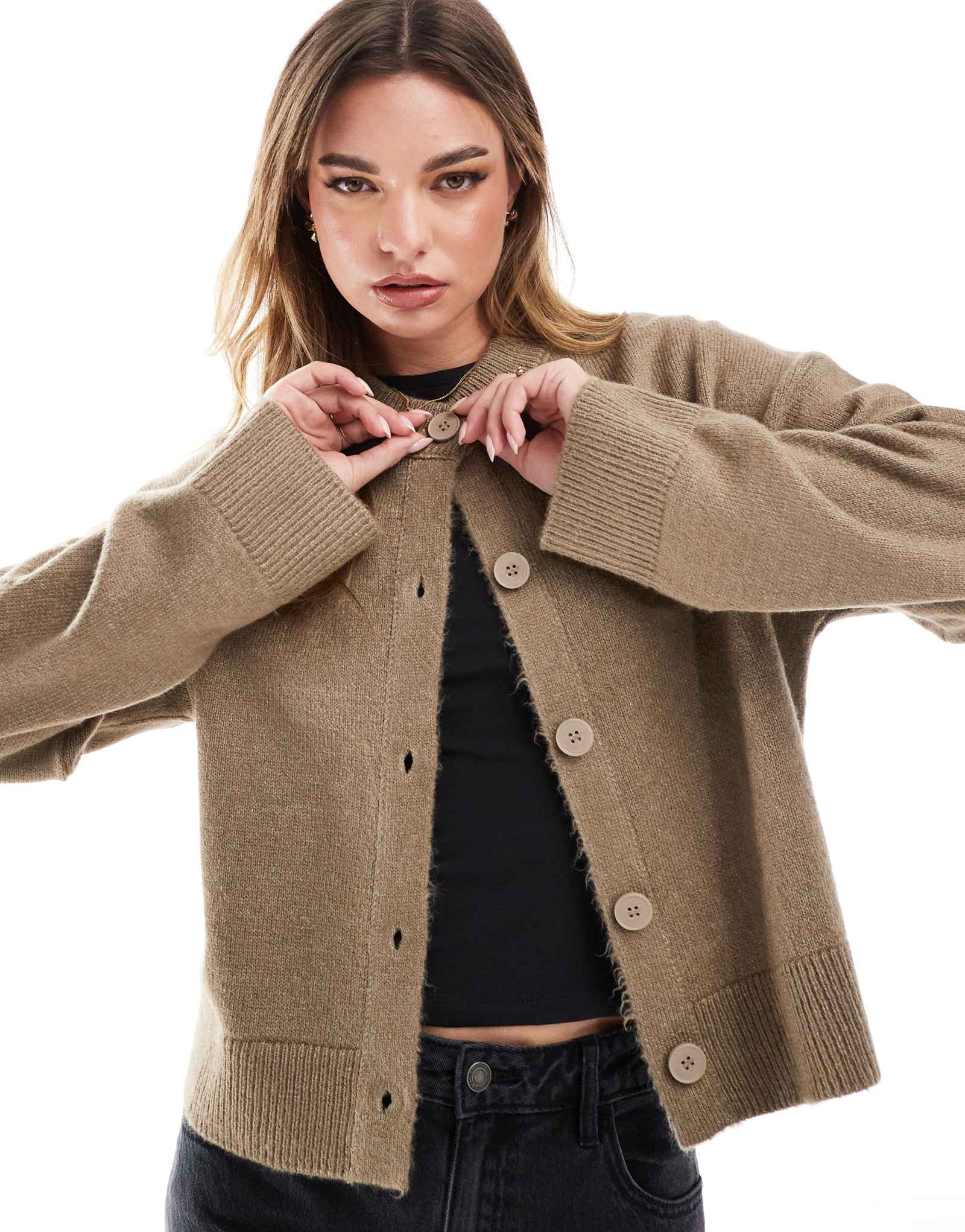 ДИЗАЙНЕРСКИЙ кардиган с круглым вырезом от ASOS темно-серого цвета