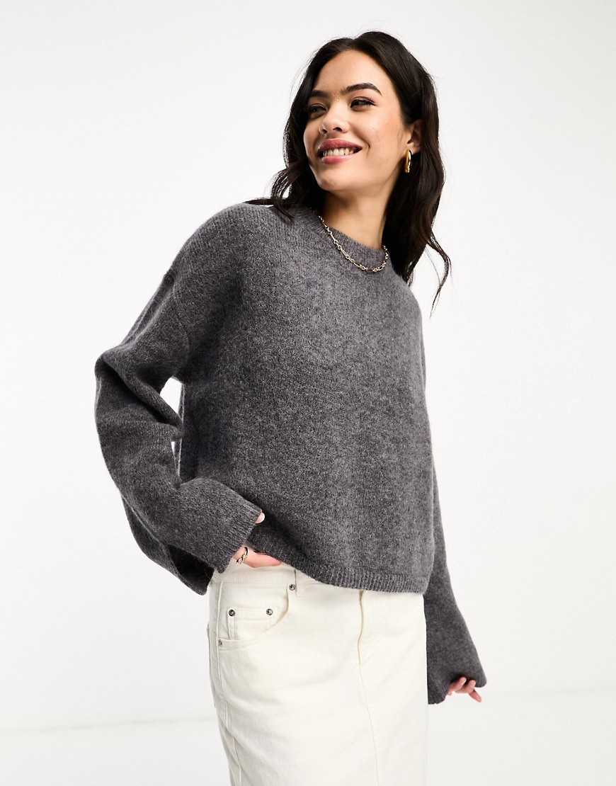 ASOS DESIGN crew neck jumper with wide cuff and split in alpaca wool blend in charcoal-Grey