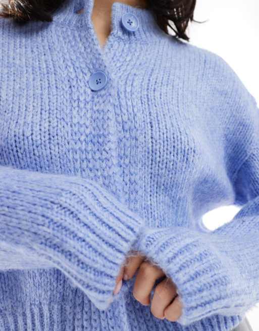 ASOS DESIGN crew neck loose knit cardigan in baby blue, 3 of 4