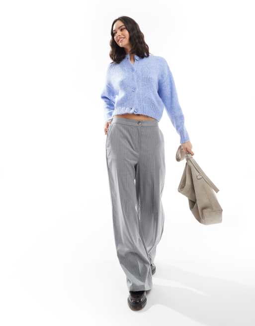 ASOS DESIGN crew neck loose knit cardigan in baby blue, 4 of 4