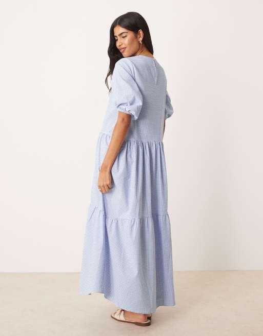ASOS DESIGN crew neck puff sleeve tiered maxi dress in blue gingham, 3 of 4