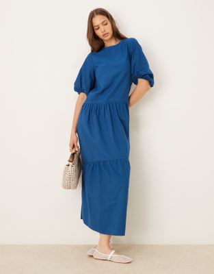 crew neck puff sleeve tiered maxi dress in navy