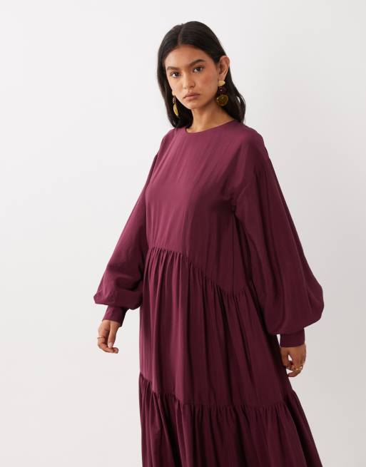 ASOS DESIGN crew neck smock maxi dress in techy fabric in burgundy, 2 of 4