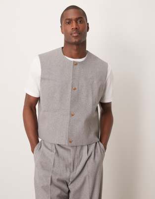 crew neck suit vest in light gray felt