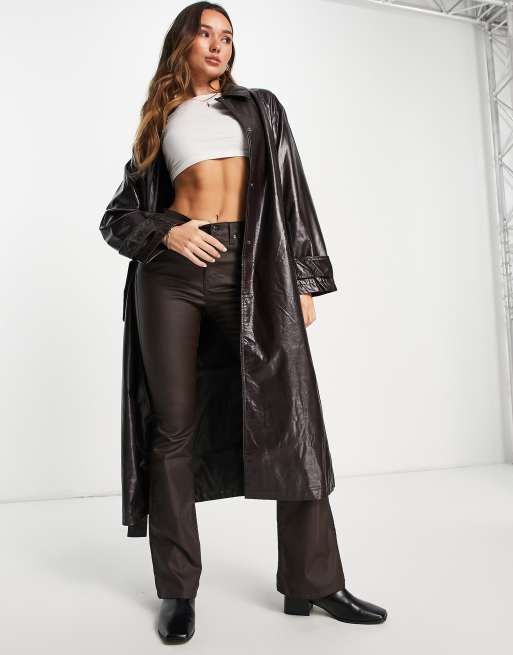 ASOS DESIGN crinkle faux leather trench coat in oxblood, 4 of 4