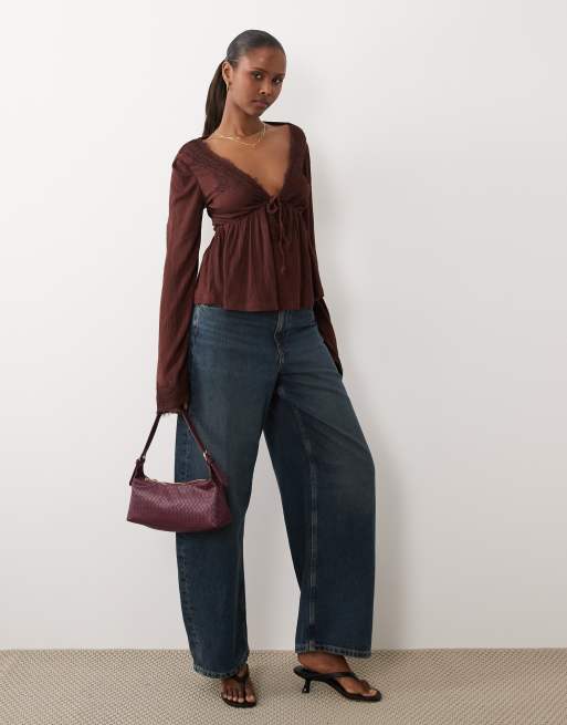 ASOS DESIGN crinkle lace trim plunge top with flare sleeve in chocolate, 3 of 4