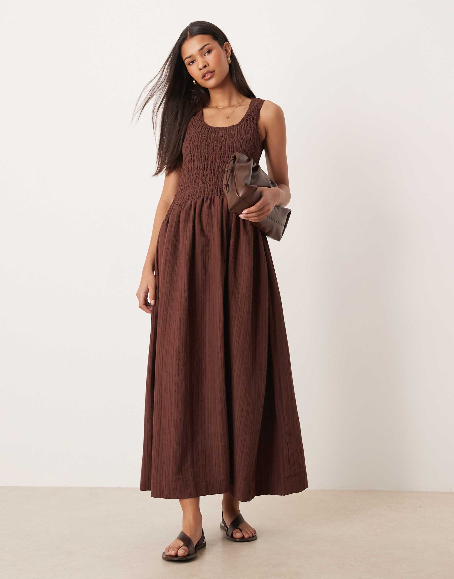asos design crinkle scoop neck maxi sundress with shirred waist in chocolate