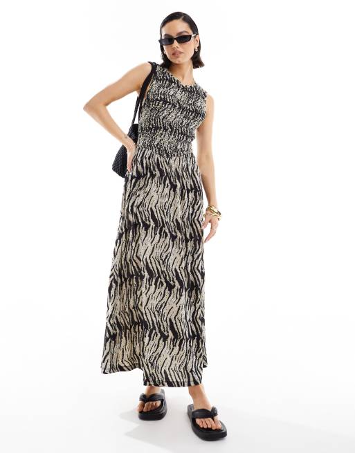  ASOS DESIGN crinkle shirred bodice maxi dress with open back in animal print