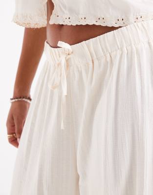 Asos Design Crinkle Texture Pull On Pants In White