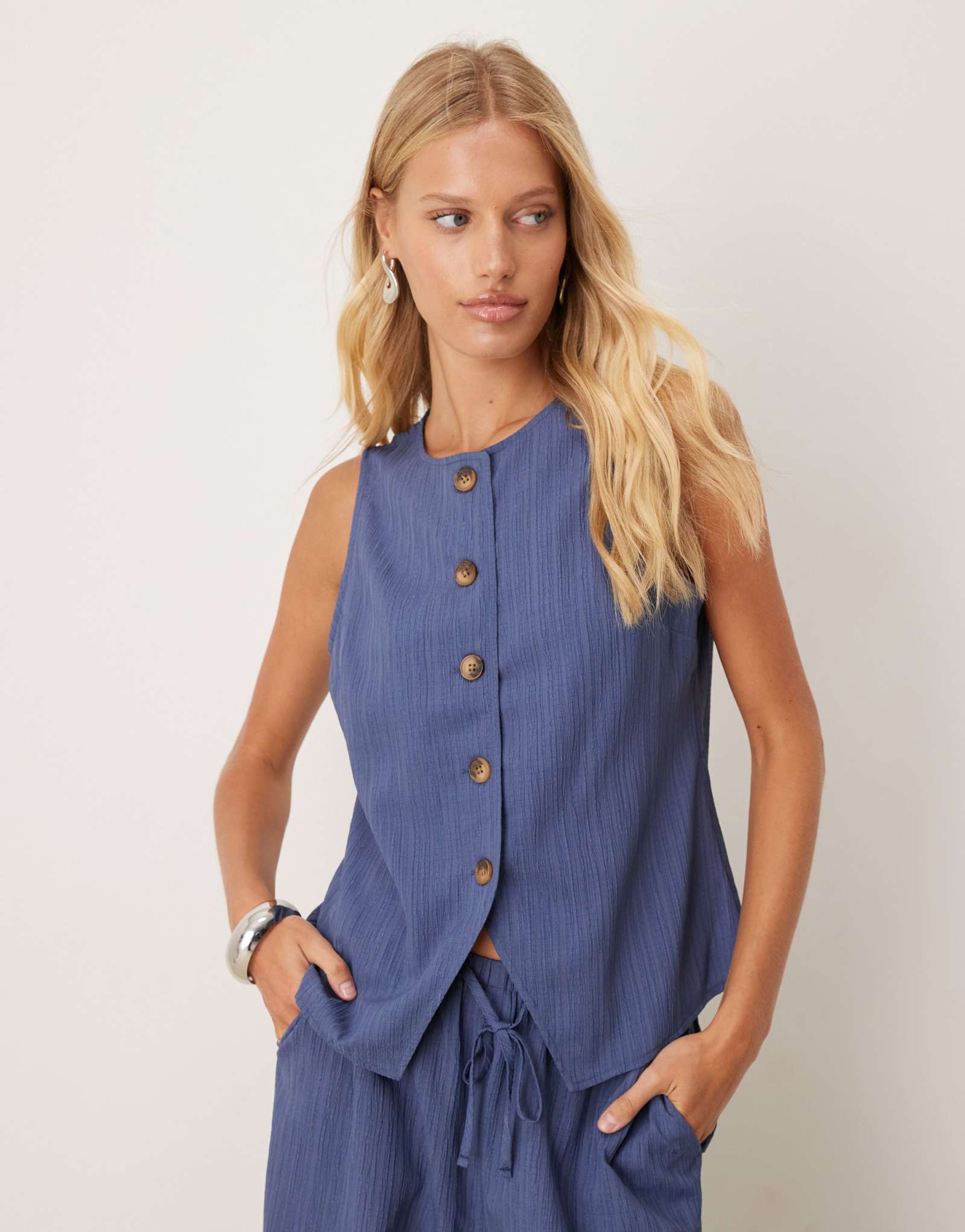 Топ в складку ASOS DESIGN из синего денима - часть комплекта