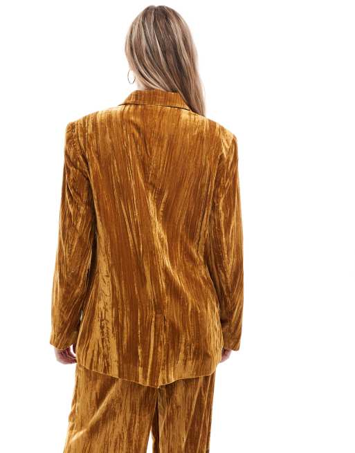 ASOS DESIGN crinkle velvet blazer in gold (part of a set), 2 of 4
