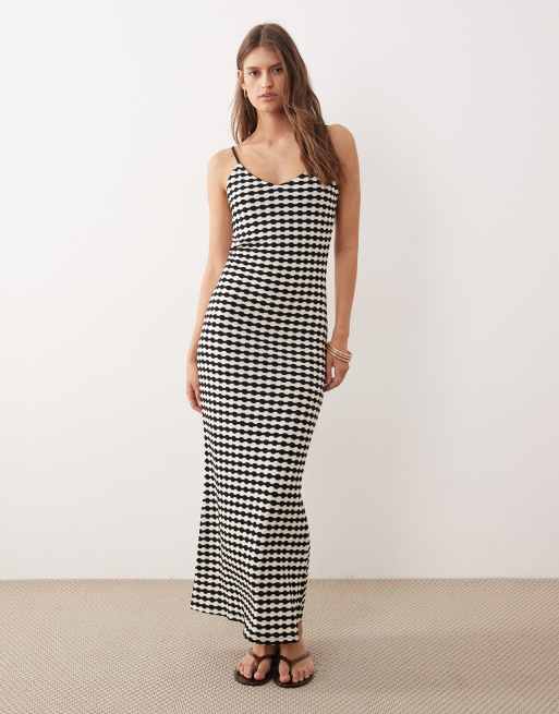 ASOS DESIGN crochet jersey maxi sundress in mono stripe , 2 of 4