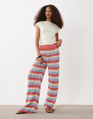 Брюки ASOS DESIGN из вязаного крючком трикотажа в синюю полоску - часть комплекта coral stripe