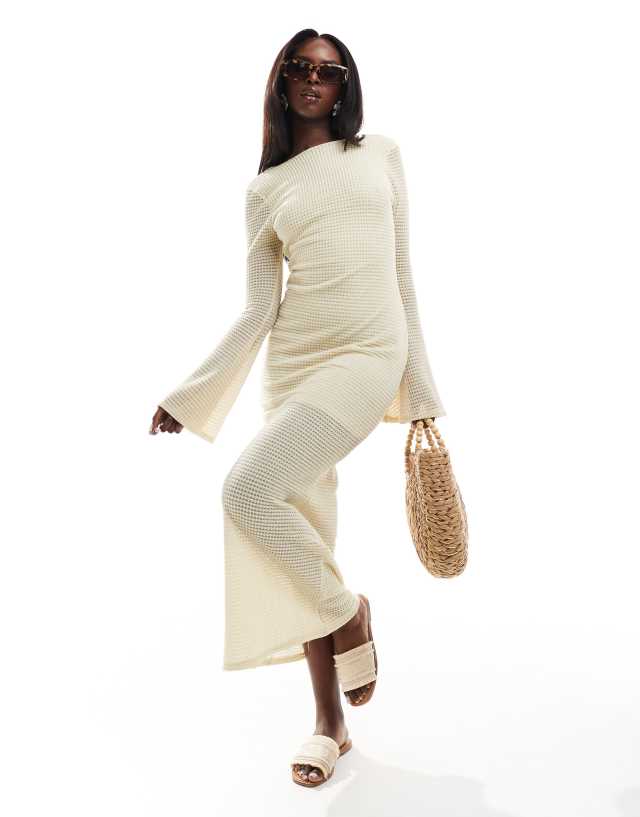 club l bridesmaid long sleeve crochet detail maxi dress ASOS DESIGN with fluted sleeve in cream Promotion_New Size:43