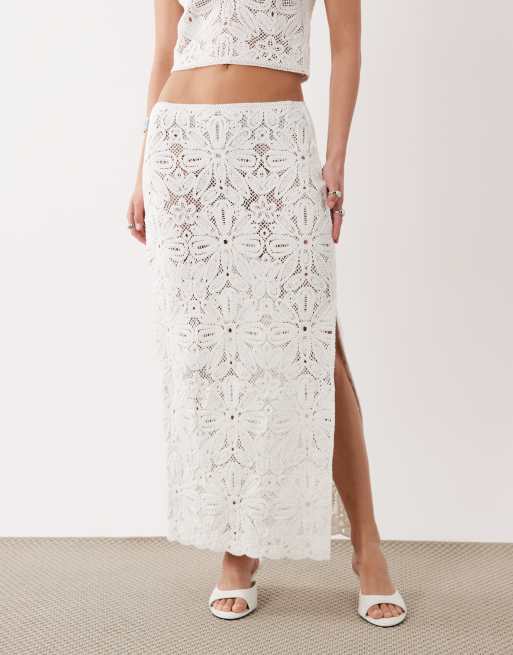ASOS DESIGN crochet premium maxi skirt co-ord in cream, 2 of 5