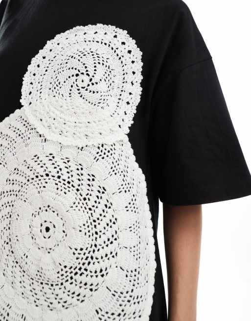ASOS DESIGN crochet t-shirt mini dress in black, 3 of 4