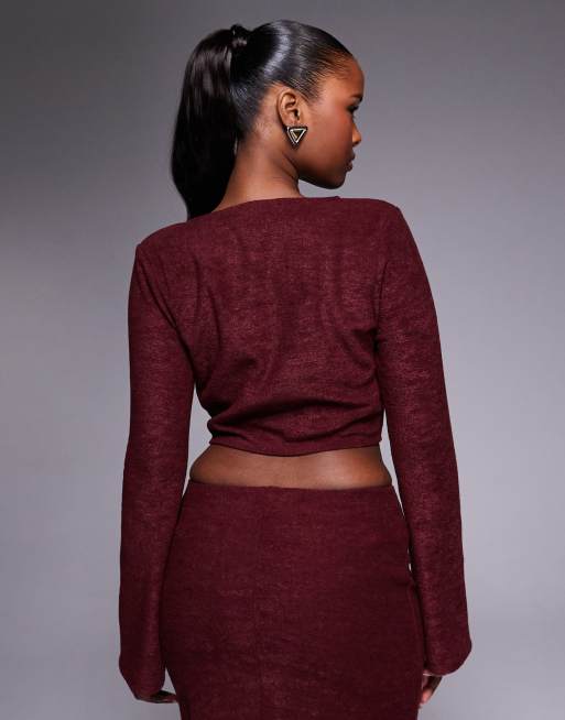 ASOS DESIGN - Crop top brossé et texturé d'ensemble avec décolleté en V devant et manches évasées - Bordeaux, 2 de 4