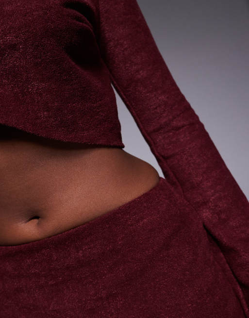 ASOS DESIGN - Crop top brossé et texturé d'ensemble avec décolleté en V devant et manches évasées - Bordeaux, 3 de 4