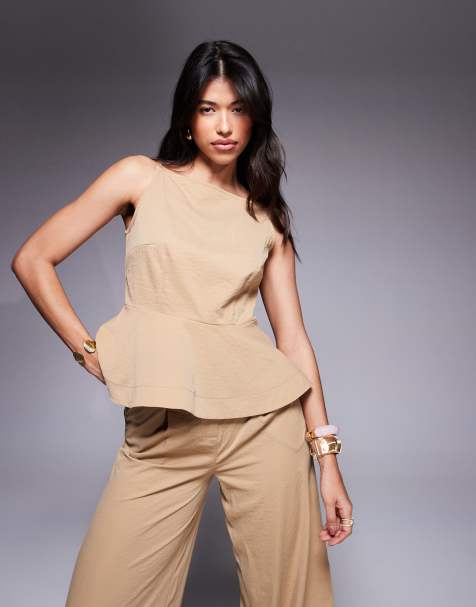 ASOS DESIGN - Crop top caraco d'ensemble ajusté style péplum - Fauve - view 1