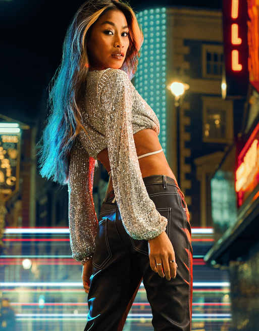 ASOS DESIGN - Crop top manches longues à sequins et liens multiples - Argenté, 3 de 4