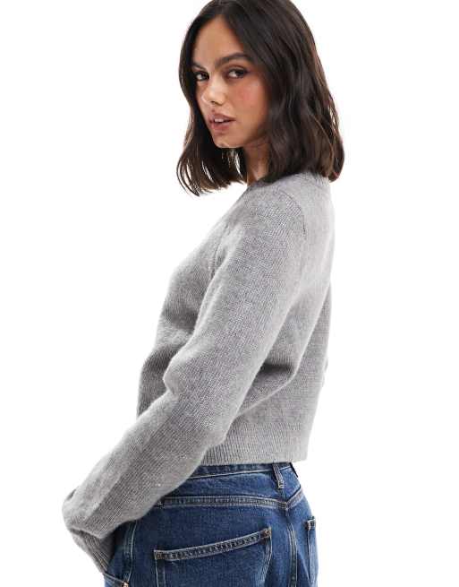 Grey v neck cropped jumper hotsell