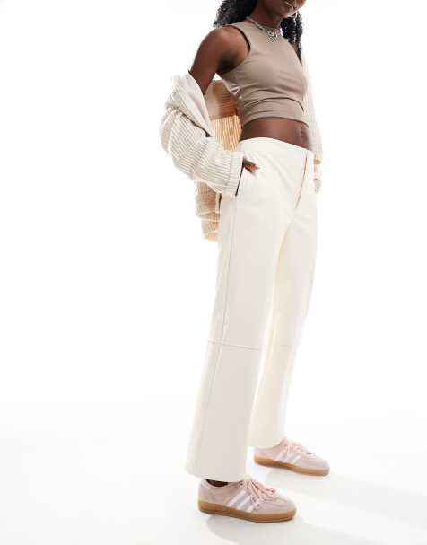 ASOS DESIGN - Cropped broek van imitatieleer in gebroken wit - view 1