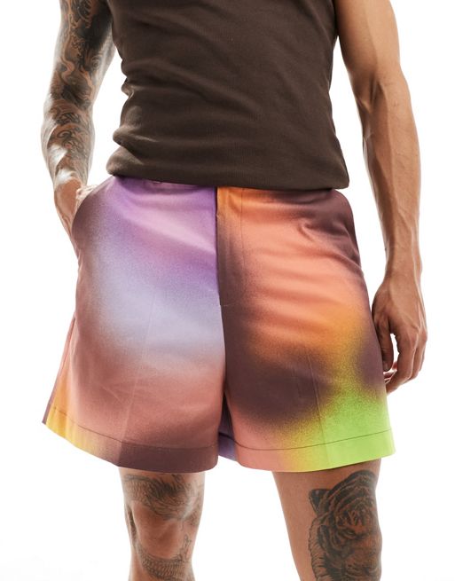 FhyzicsShops DESIGN - Cropped, elegante shorts med multifarvet print
