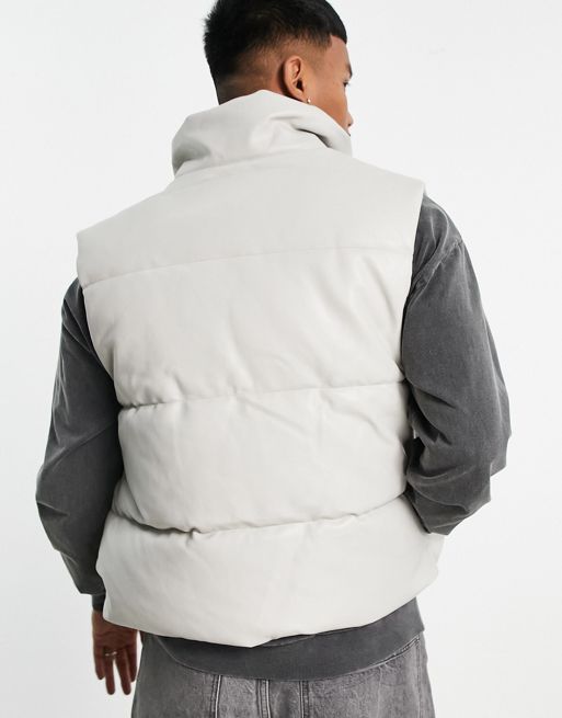 ASOS DESIGN Cropped Faux Leather Puffer Gilet In Grey for Men