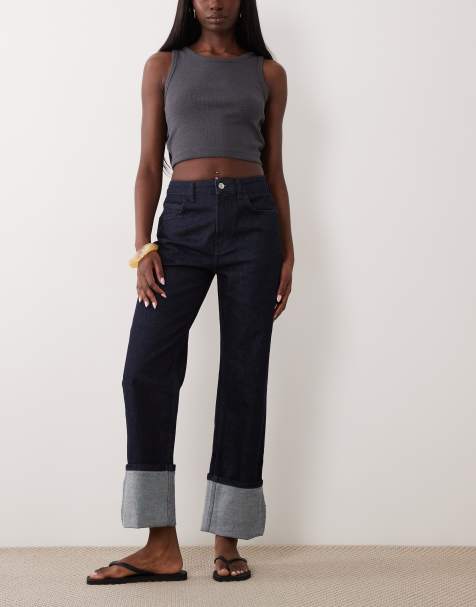 ASOS DESIGN - Cropped jeans met omgeslagen zoom in mid-wash - view 1