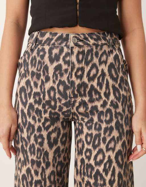 ASOS DESIGN - Cropped jeans met wijde pijpen in donkere luipaardprint, 3 van 5