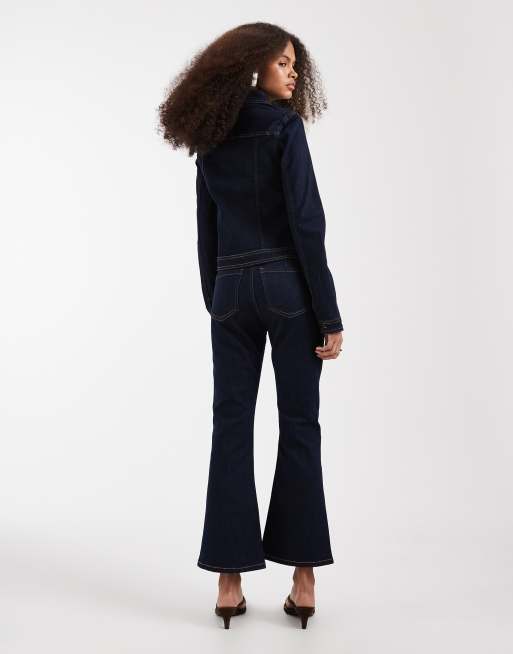 ASOS DESIGN - Cropped kick flare jeans in inktblauwe wassing, deel van co-ord set, 2 van 5