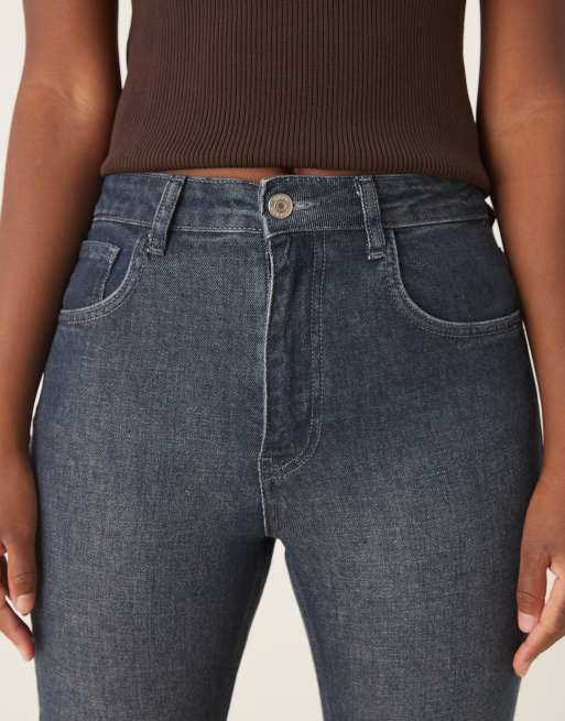 ASOS DESIGN cropped kick flare jeans in vintage wash, 5 of 5
