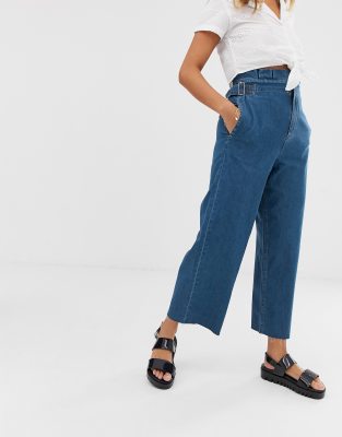 lightweight cropped jeans