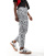 Thumbnail 2 van 5