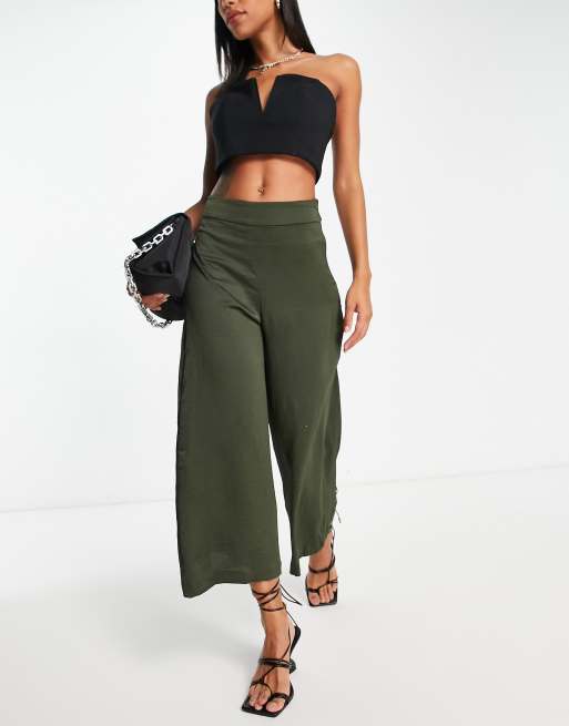 Topshop low rise cropped capri cargo pants in sage