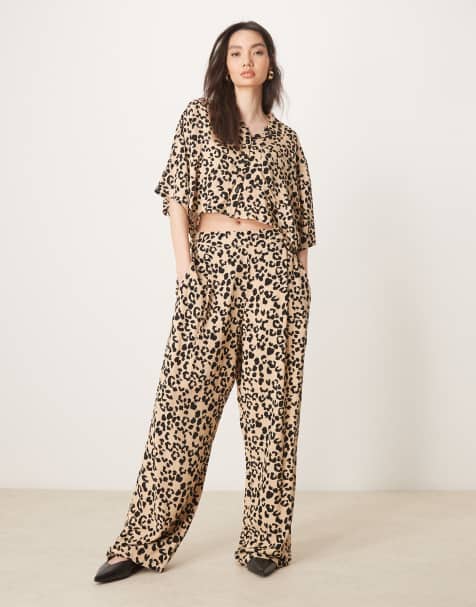 ASOS DESIGN cropped shirt and pants set in black and white print - view 1