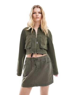 Asos Design Cropped Shirt With Utility Pockets In Washed Olive - Part Of A Set-green