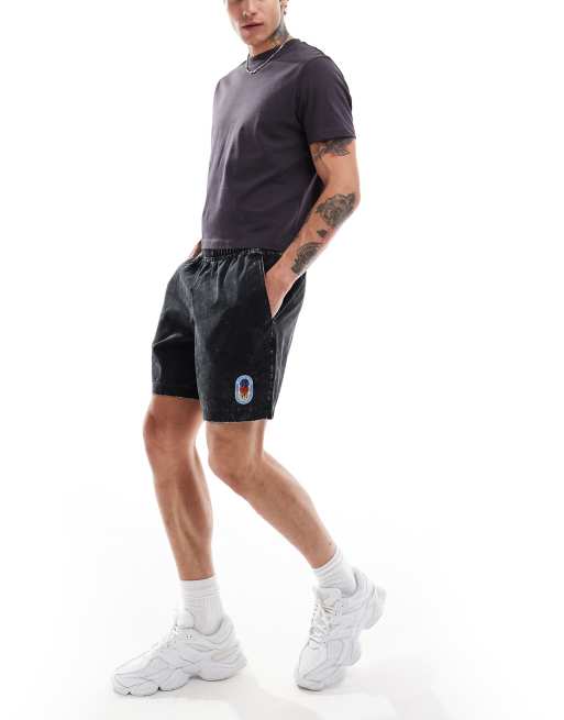 ASOS DESIGN - Cropped t-shirt med byprint på ryggen i sort, 2 af 4