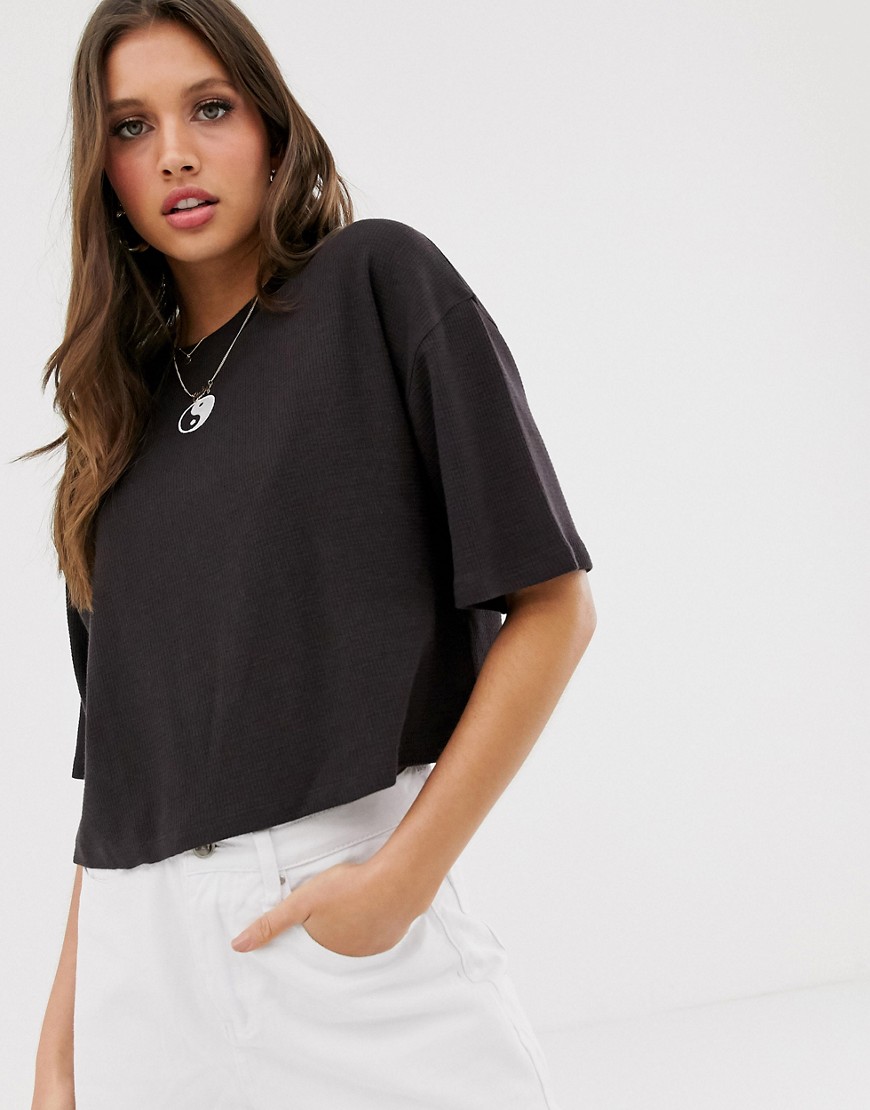 ASOS DESIGN cropped waffle t-shirt with yin yang embroidery in wash-Grey