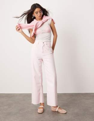 cropped wide leg jeans in pink