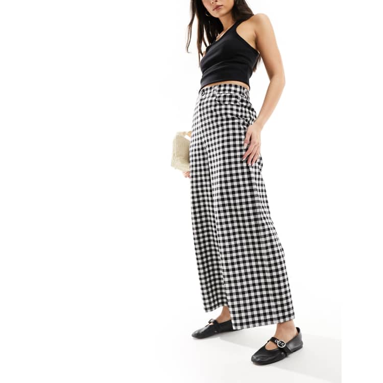 ASOS DESIGN cropped wide leg pants in monochrome gingham | ASOS