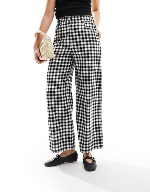 ASOS DESIGN cropped wide leg pants in monochrome gingham | ASOS ASOS DESIGN cropped wide leg pants in monochrome gingham | ASOS