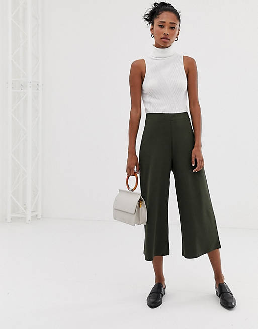 ASOS DESIGN cropped wide leg trouser in crepe