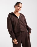 [ASOS DESIGN] ASOS DESIGN cropped zip-through brushback hoodie in chocolate brown S Chocolate