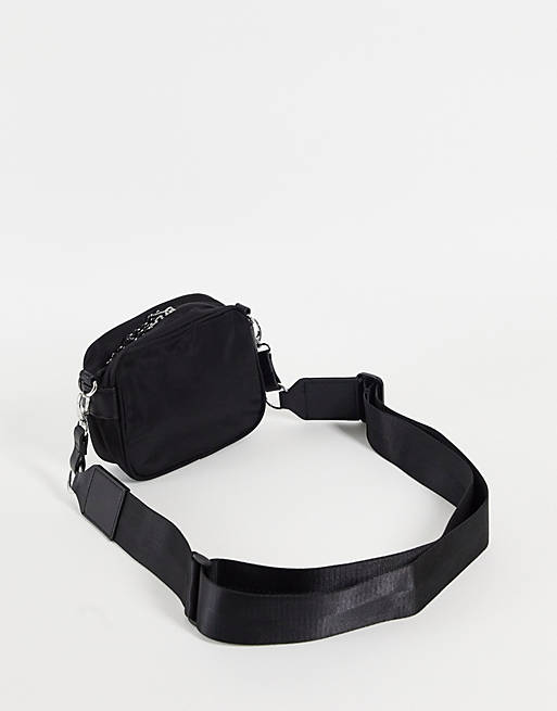 Men cross body camera bag in black nylon 