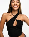 [ASOS DESIGN] ASOS DESIGN cross over keyhole halter top in black 14 Black