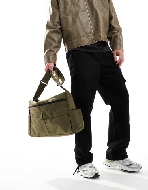 ASOS DESIGN - Crossbody tas met zakken in kaki, 4 van 4