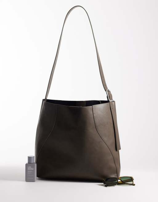 ASOS DESIGN - Crossbody tas van imitatieleer in taupe, 2 van 4